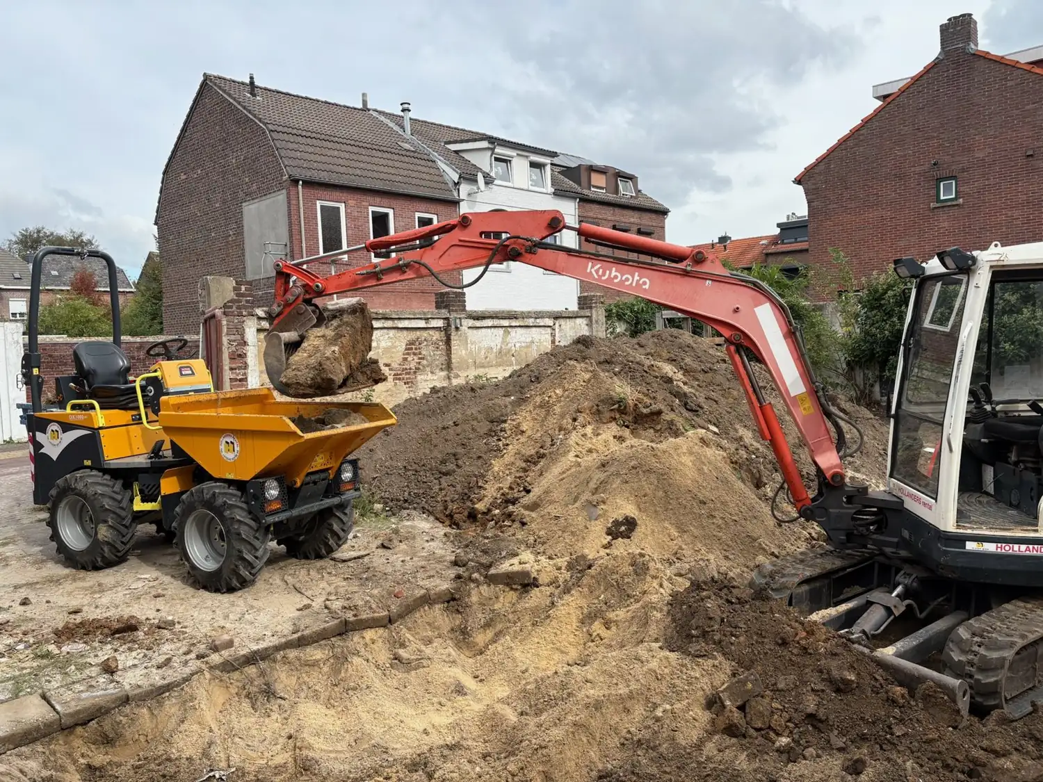 Grondverzet door Tuinbazen