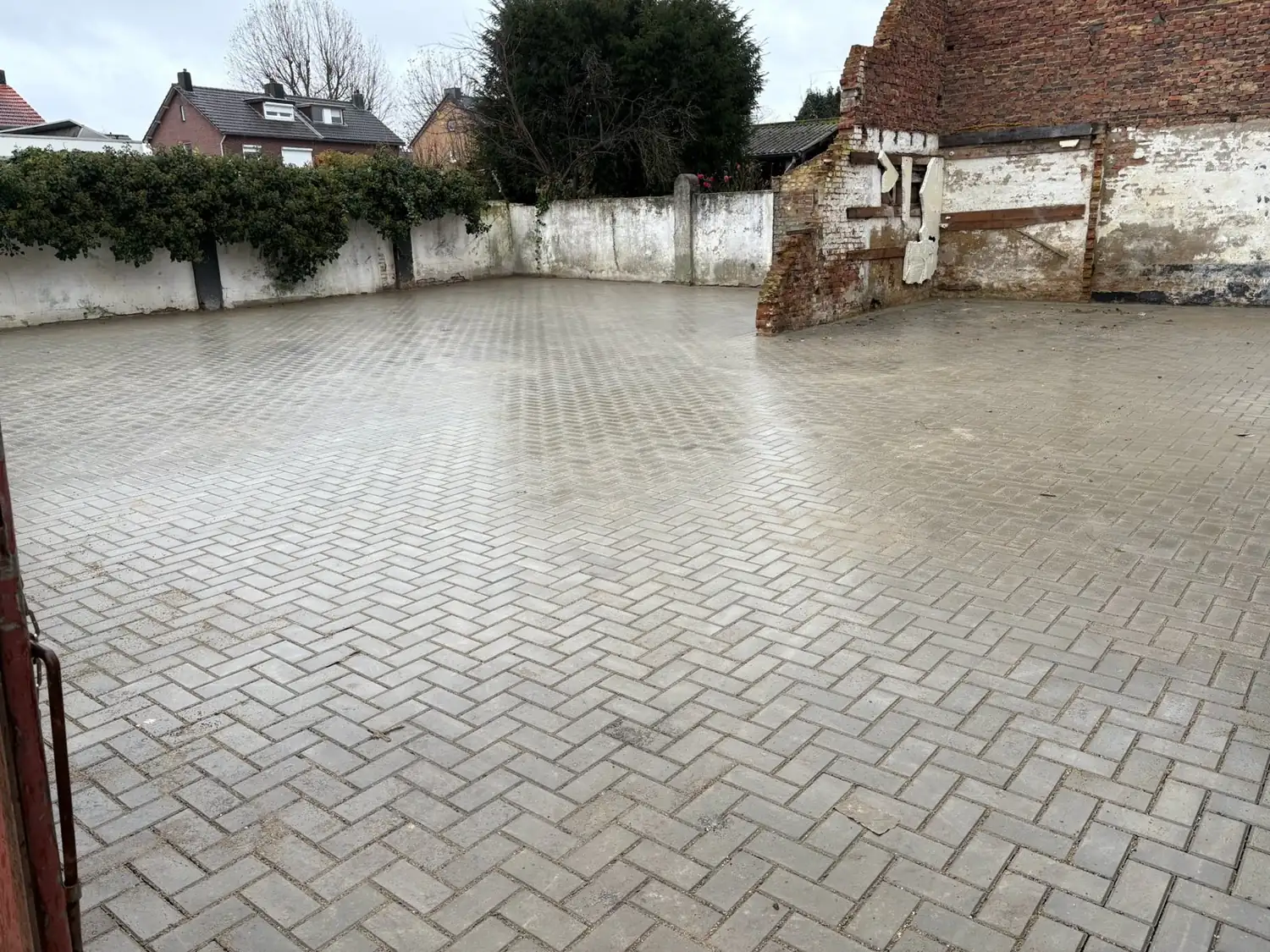 Bestrating in klinkers door Tuinbazen